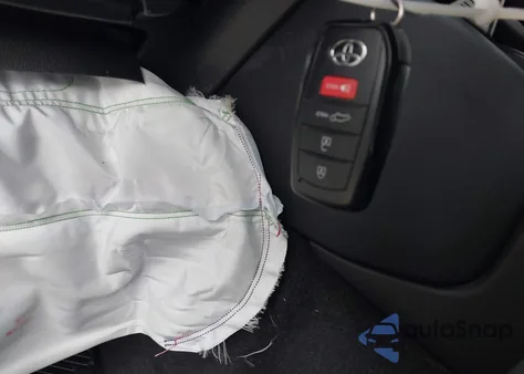 2024 Toyota Land Cruiser z USA, uszkodzony, nr VIN JTEABFAJ9RK015313